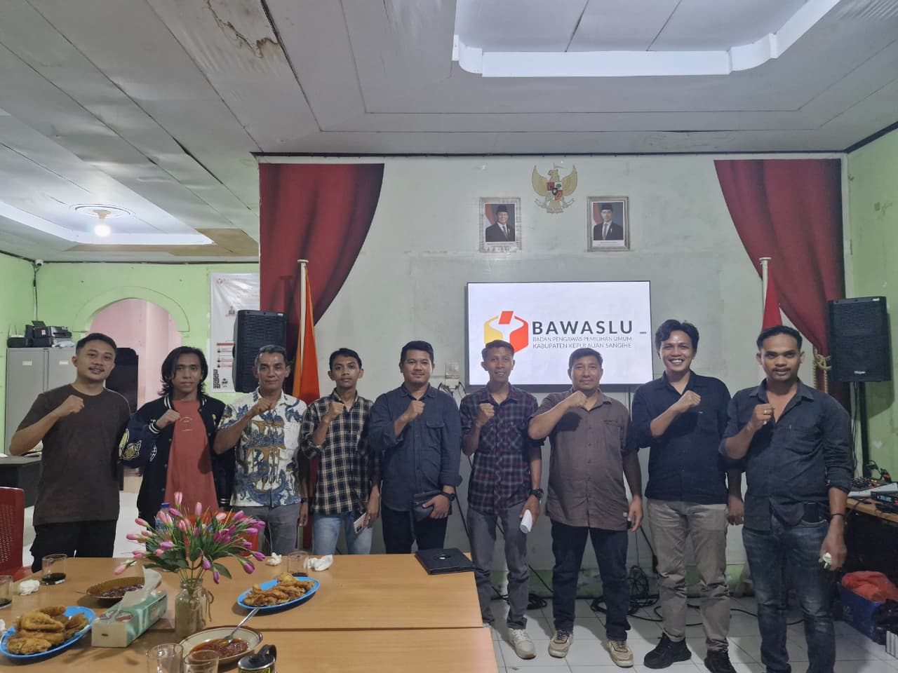 Ketua dan Anggota Bawaslu Bersama Cipayung dan Cipayung Plus