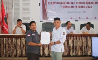 Penyerahan Berita Acara Rekapitulasi Daftar Pemilih Berkelanjutan